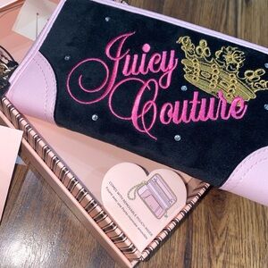Juicy Couture Black and Pink Wallet with Gold Accents